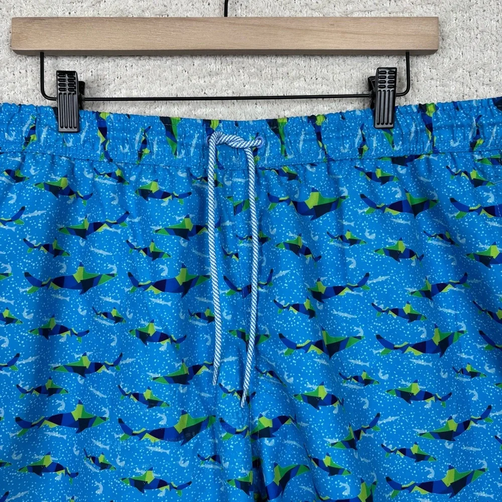 Tailorbyrd Swim Trunks Mens XL Blue‎ Shark Print Mesh Lined Pockets Beach Vacay